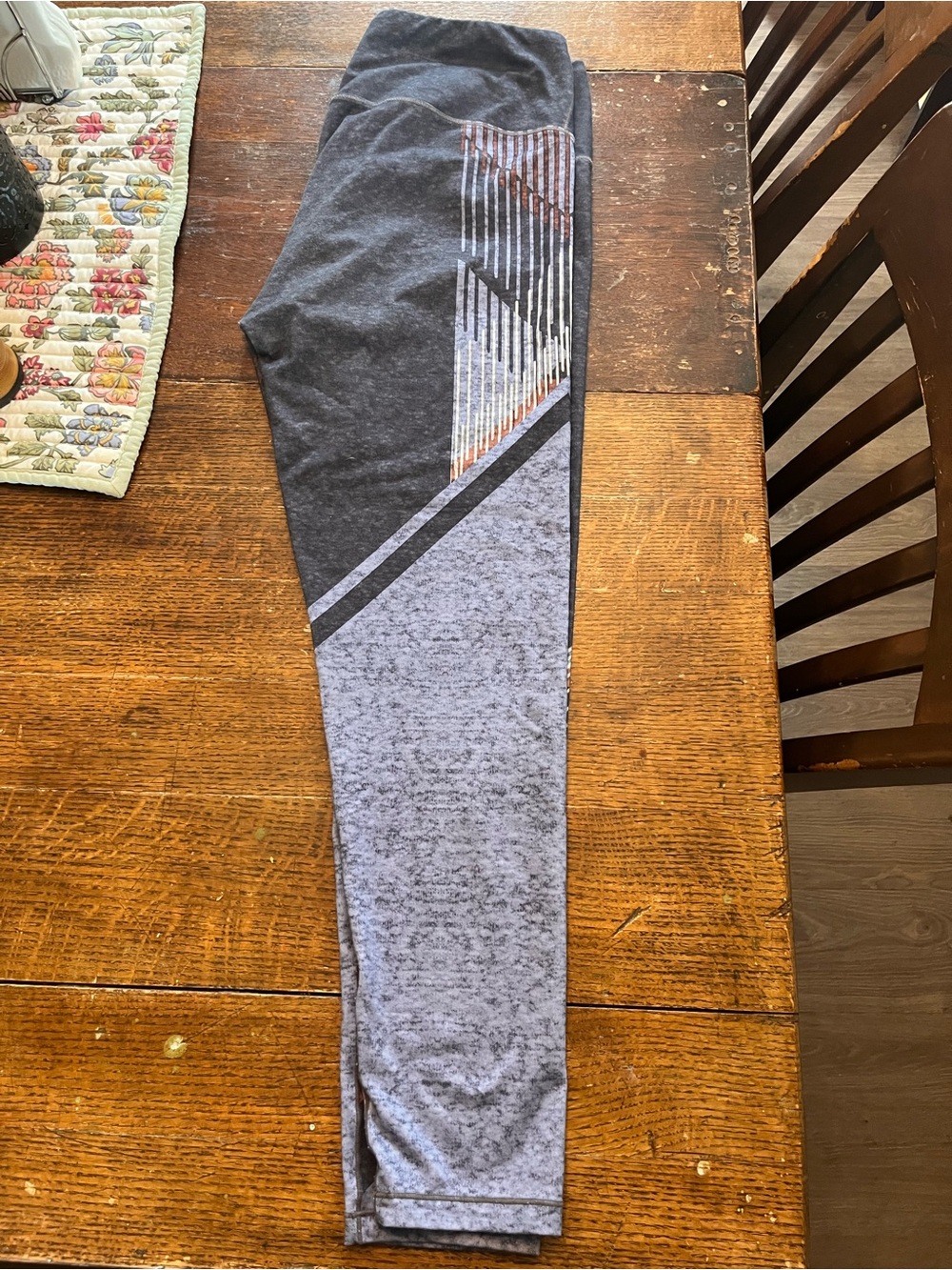 Prana Gray Athletic Leggings with Geometric Panel